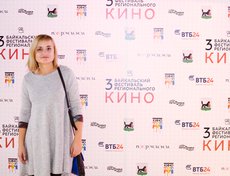 Режиссер Юлия Бывшева