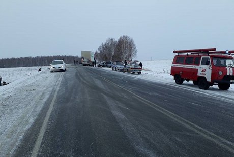 ДТП в Иркутской области: столкнулись автомобиль и фургон, умер мужчина ДТП в Иркутской области: столкнулись автомобиль и фургон, умер мужчина