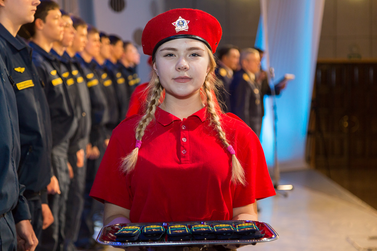 По окончанию учебы проведут сбор продолжительностью четыре недели. Курсантам, подтвердившим в ходе итоговой аттестации знания, умения и навыки, присвоят звание «сержант» и выдадут военный билет сержанта запаса.