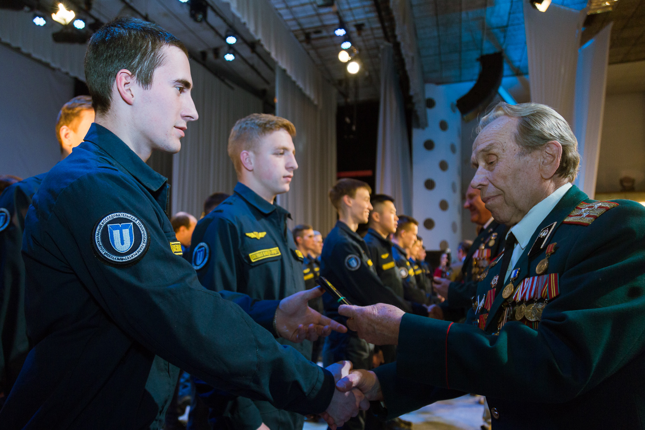 Программа предусмотривает военно-техническую (военно-специальная), тактическую и тактико-специальную и общевоенную подготовку.