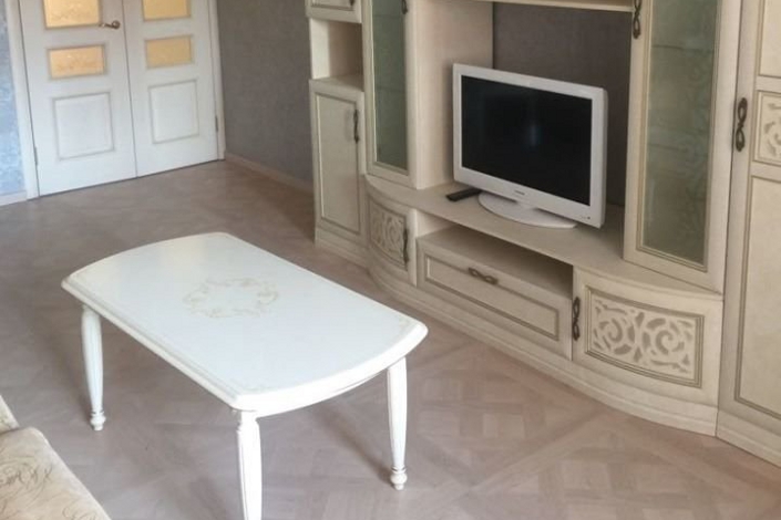 Квартира на улице Дыбовского, 4