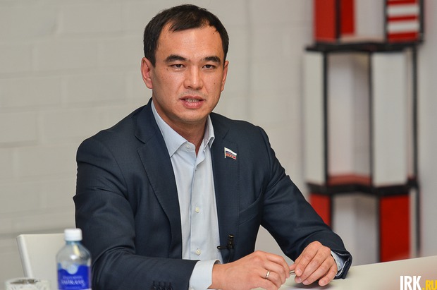 Сергей Тен. Фото Ильи Татарникова