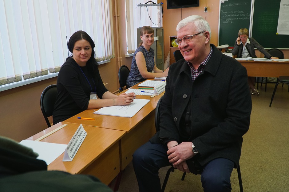 Следующим пришел Сергей Брилка, спикер Заксобрания Иркутской области.
