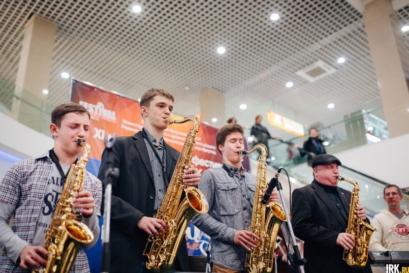 Концерт фестиваля «Джаз на Байкале» в «Модном квартале» в 2016 году. Фото Артёма Моисеева