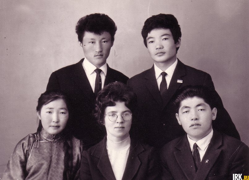 Первые иностранные студенты подготовительного факультета ИГУ (1966 год)