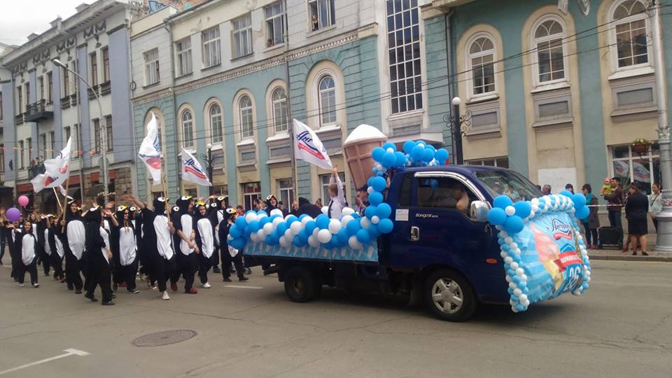 Колонна «Ангарии». Фото Галины Солониной