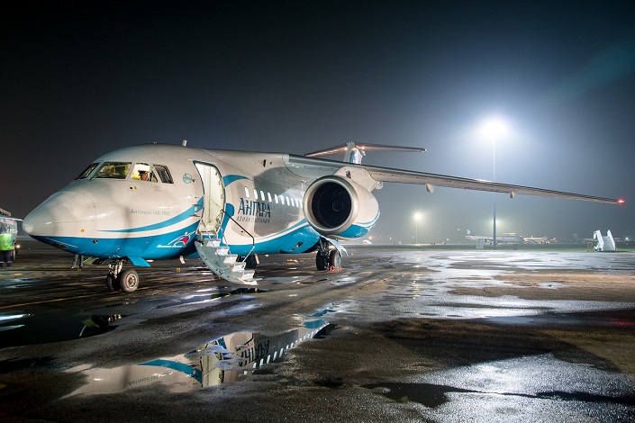 Самолет прибыл в Алма-Ату. Фото Kazakhstan Spotting Club Максим Морозов, Дамир Кагарманов