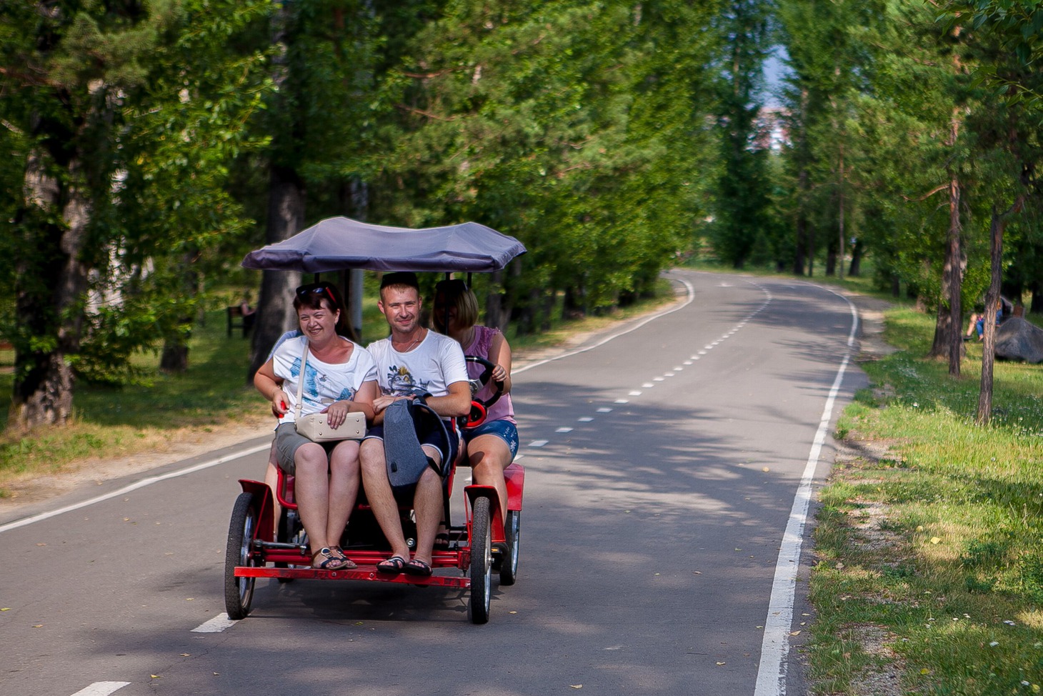 На острове Юность