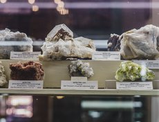 Кристаллы целестина.