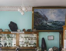 В собрании музея хранятся три полотна иркутского художника Бориса Лебединского, на которых изображен Байкал.