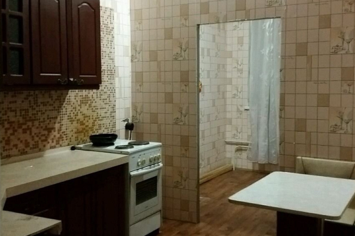 Квартира на Карпинской, 21/1