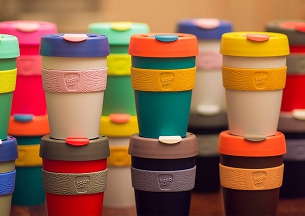 Многоразовые стаканчики для кофе и горячих напитков могут быть красивыми и стильными