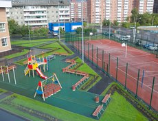 В школе разместится база для развития Байкальской школьной лиги КВН. В ней будут проводиться игры и репетиции команд, проходить встречи КВН-щиков.
