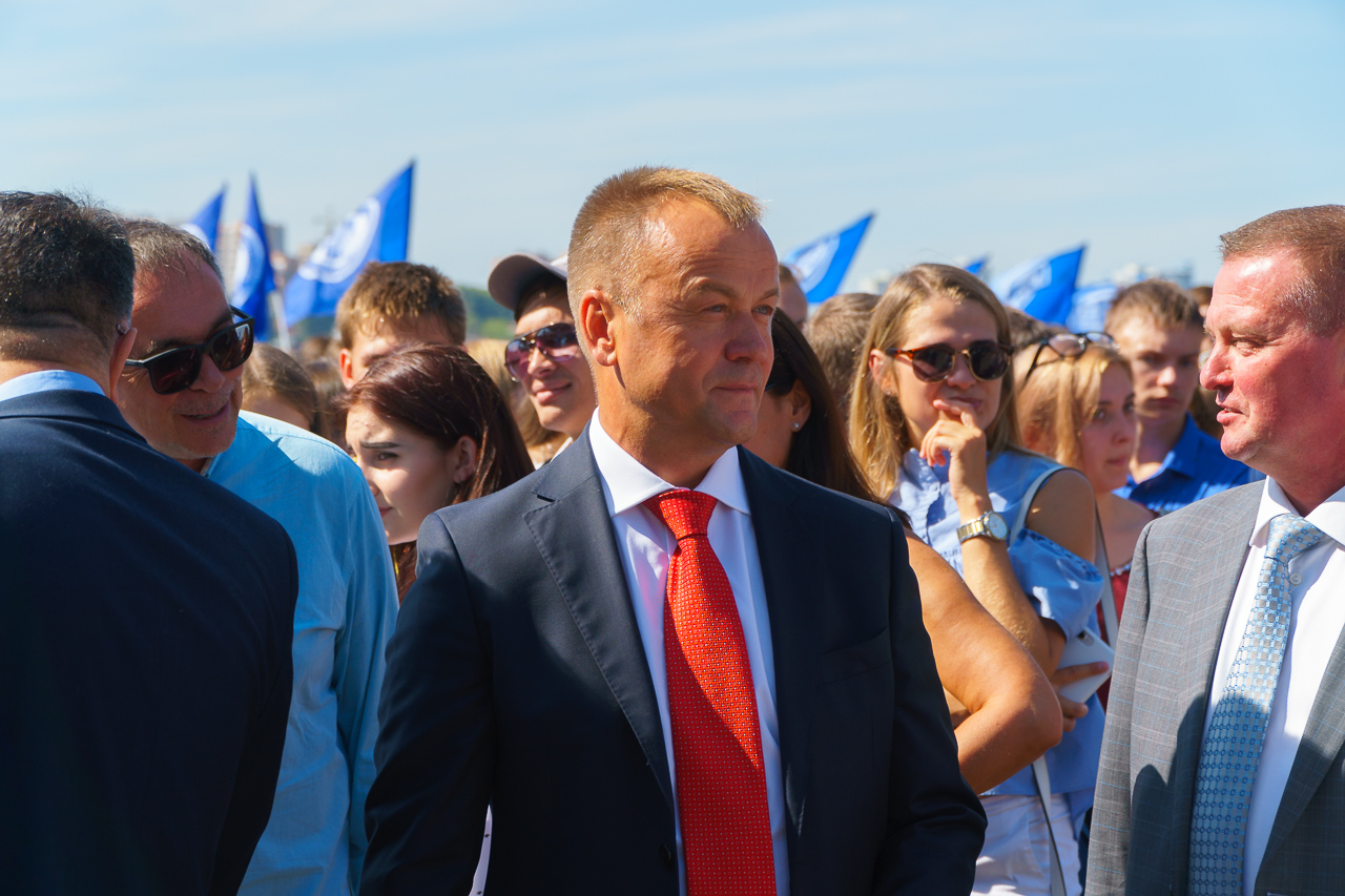 Члены Попечительского совета (слева направо): Сергей Ступин, директор областного краеведческого музей, Сергей Ерощенко, гендиректор ГК «Истлэнд», Андрей Татаринов, гендиректор ООО «Газпром добыча Иркутск».