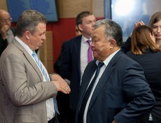 Павел Сумароков и Кузьма Алдаров, «Единая Россия», избран вице-спикером.