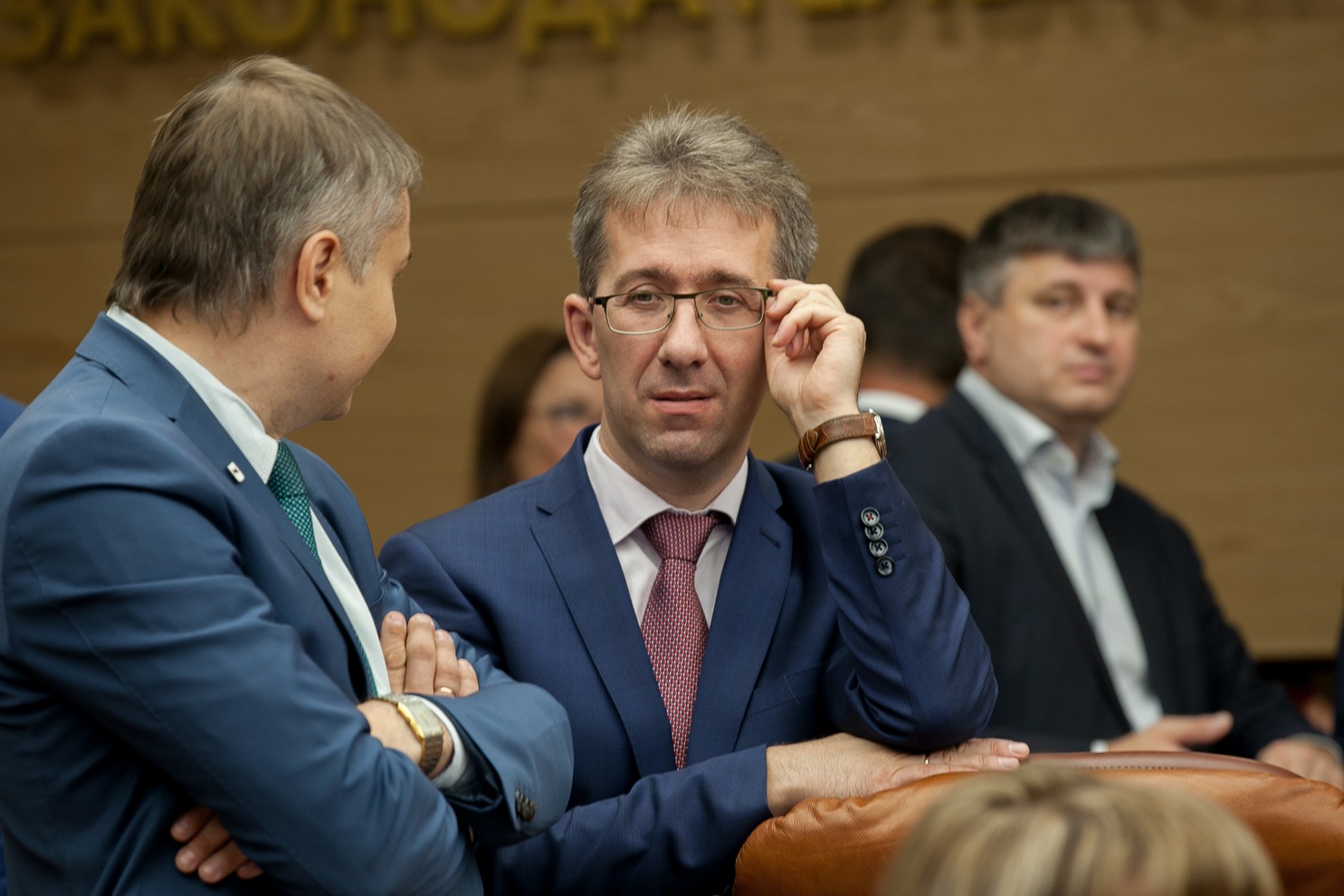Полномочный представитель губернатора в Заксобрании Роман Буянов.