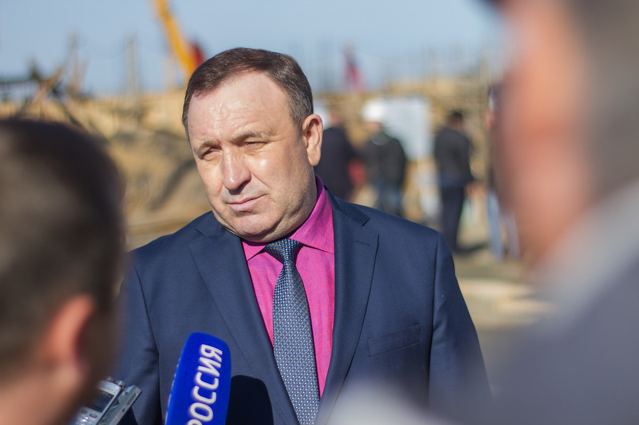 Мэр Иркутского района Леонид Фролов