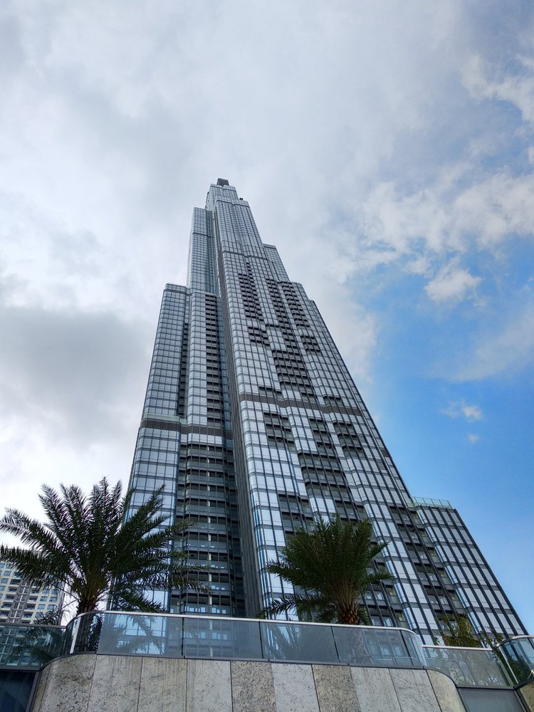Строительство башни высотой 461 метр началось в 2014 году и завершается в 2018-м