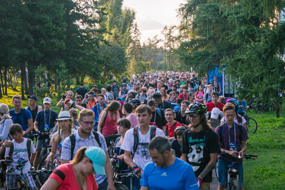 Экскурсионная велоночь. Фото Владислава Тахватулина