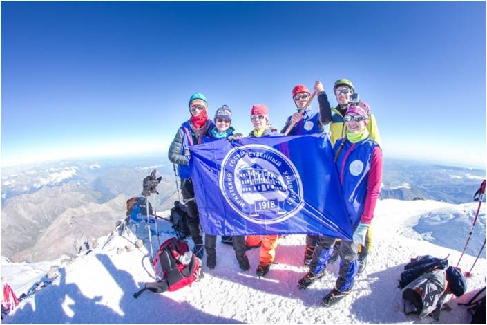 Восхождение на Эльбрус Восхождение на Эльбрус