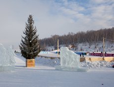 Каток на заливе «Якоби» работает с 10:00 до 22:00.