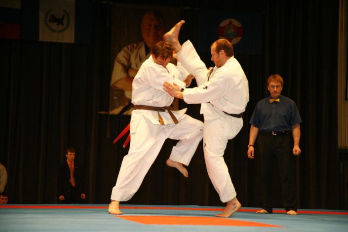 Фото с сайта www.karate.ru