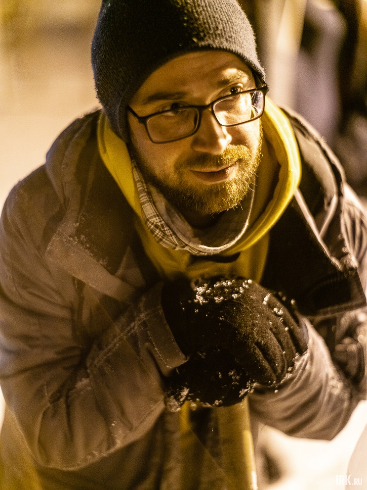 Никита, художник-конструктор в Театре народной драмы. В строительстве иордани принял участие в первый раз.