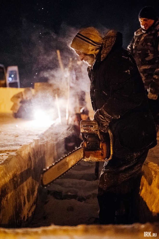 Виктор Васильевич, завхоз храма Александра Невского. На строительстве иорданей с 2002 года.