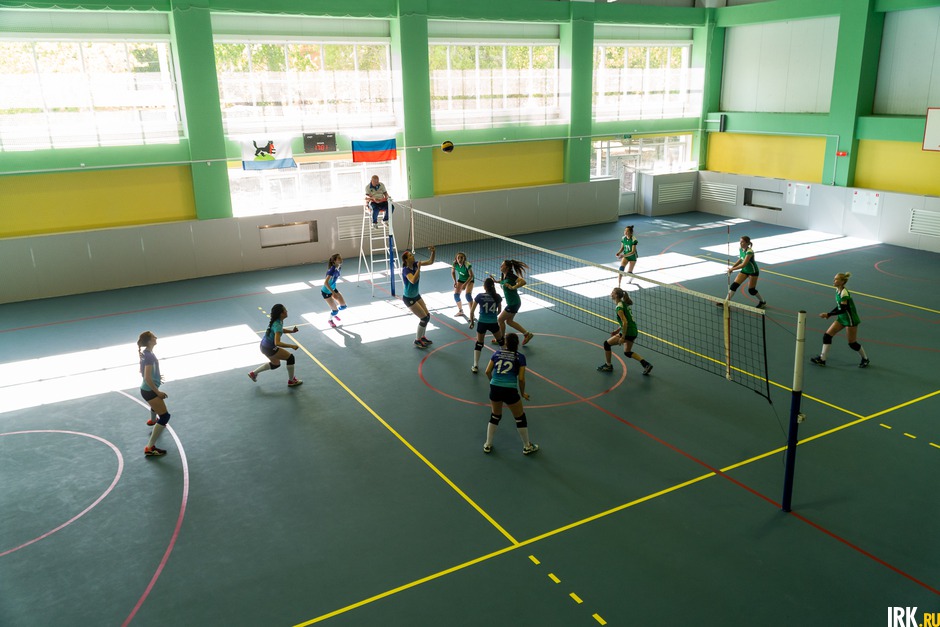 В рамках открытия в комплексе прошёл городской турнир по волейболу среди студенческих команд.