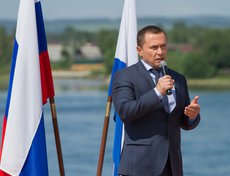 Дмитрий Бердников, мэр Иркутска: «Здесь собрались лучшие выпускники – надежда нашего Иркутска, всего региона, надежда нации. Не снижайте эту планку!»