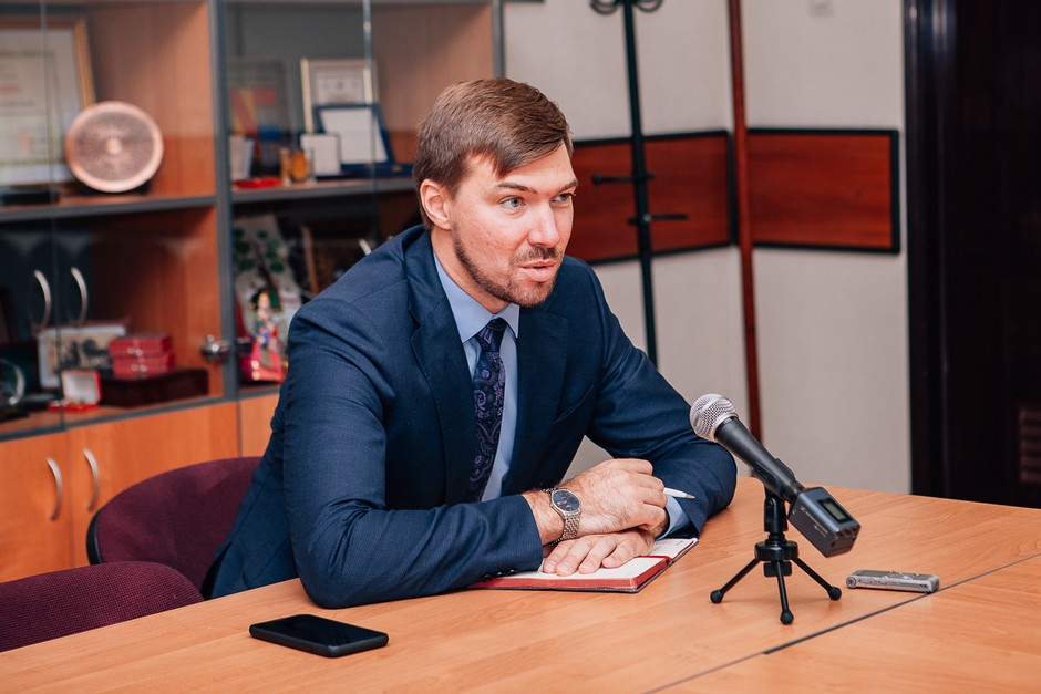 Директор Байкальского института БРИКС Дмитрий Савкин