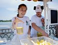 Празднование проходило на Нижней Набережной. За репост в Instagram прохожих угощали освежающим лимонадом.
