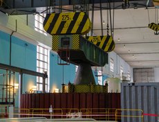 На демонтаже работают 57 человек, всего же планируется задействовать 120 специалистов.