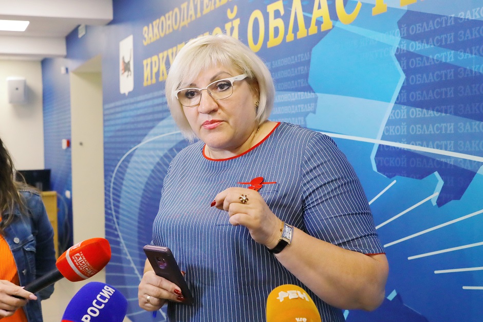 Лариса Егорова. Фото пресс-службы Заксобрания Иркутской области