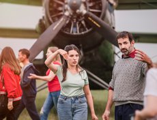 Режиссёр Анастасия Зверькова и актёр Дмитрий Певцов
