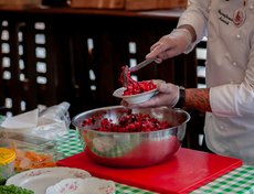 В локации «Сибирский ТрактирЪ 1803 года» повара воссоздали традиционные блюда местной кухни.