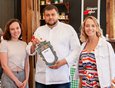 Команда IRK.ru наградила участников второго выпуска Гида по сибирской кухне.