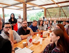 Презентация Гида состоялась в локации «Сибирский ТрактирЪ 1803 года».