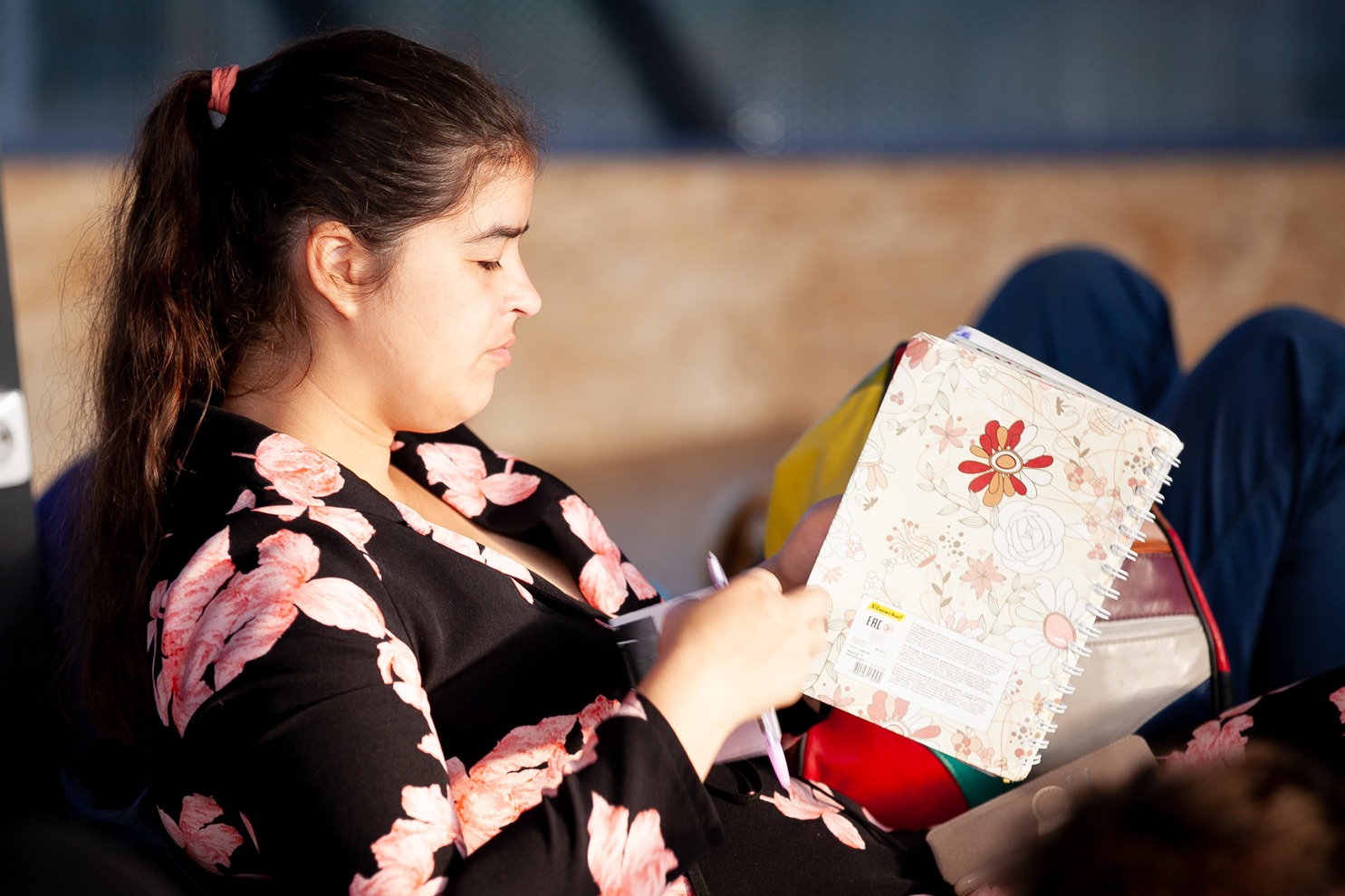 Ежедневно проходят онлайн-лекции, следите за программой, чтобы не пропустить интересные именно вам.