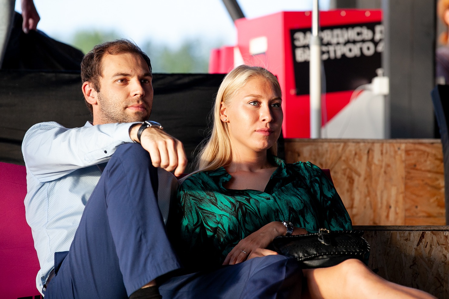 Иркутяне приходят сюда после работы, чтобы посмотреть кино.