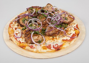 Фирменная пицца с шашлыками