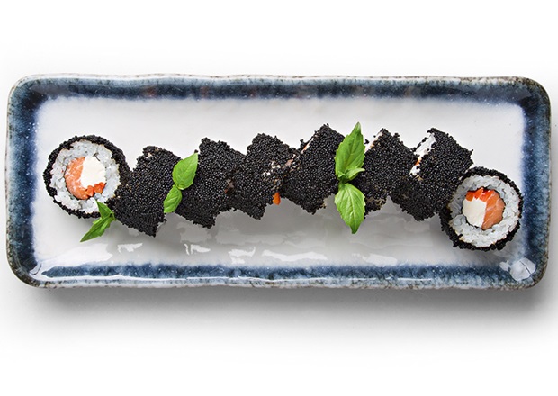 Калифорния Лосось-базилик