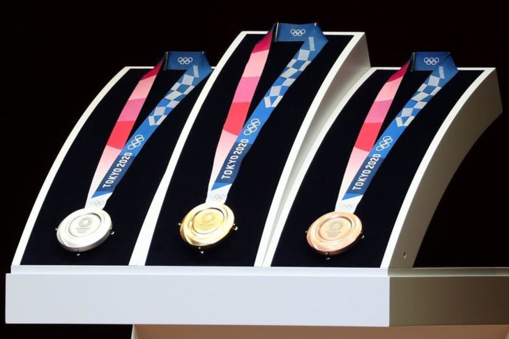 Медали Олимпиады в Токио. Фото с сайта www.sport-express.ru