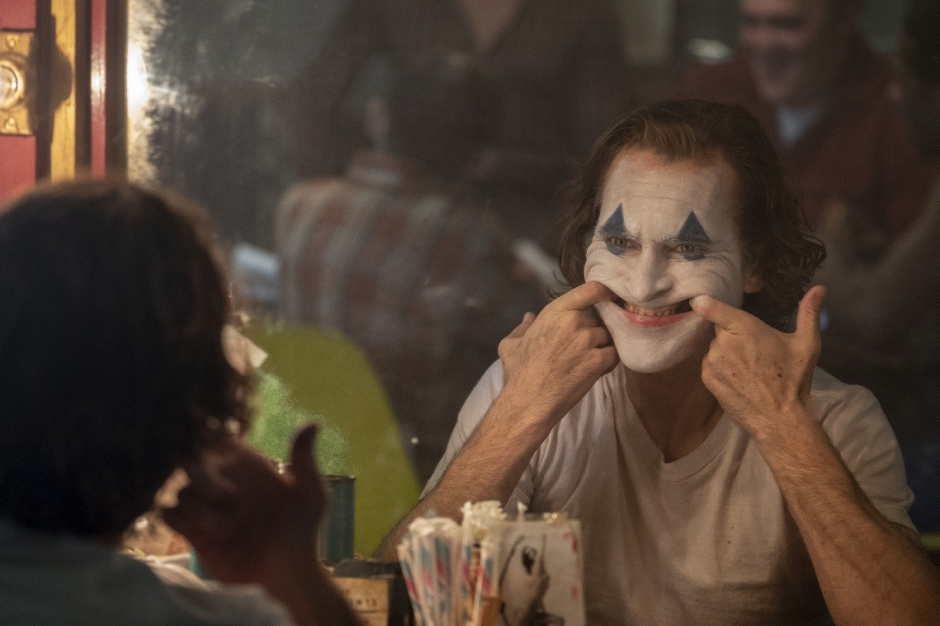 Если нужно изобразить по-настоящему антипатичного персонажа, зовите Хоакина Феникса, не прогадаете. Если нужно изобразить по-настоящему антипатичного персонажа, зовите Хоакина Феникса, не прогадаете.