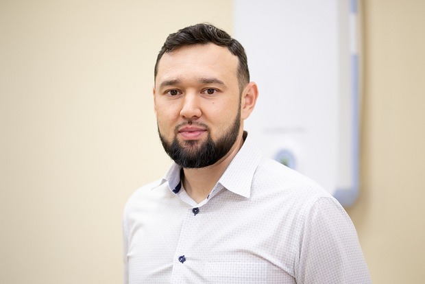 Коммерческий директор клиники Сергей Видякин