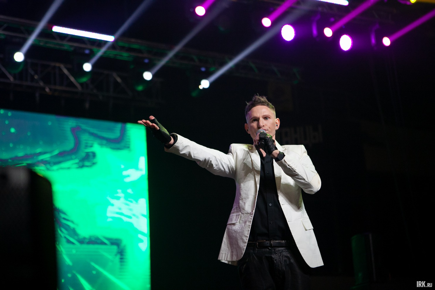 Группа Revoльvers (Алексей Елистратов)