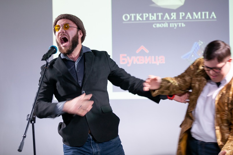 Актеры театральной студии