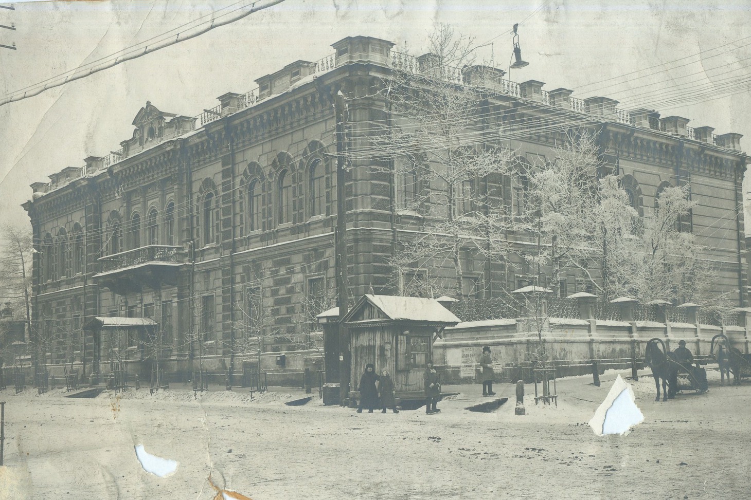 Дом офицеров в 1925 году. Фотограф — Густав Еннэ