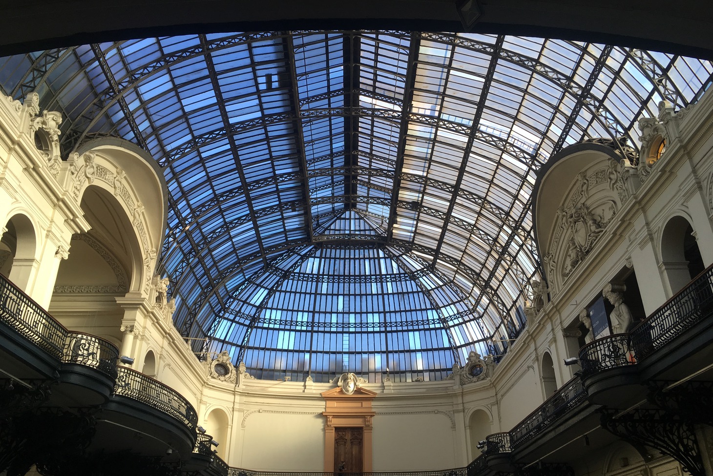 Крыша Музея изящных искуств