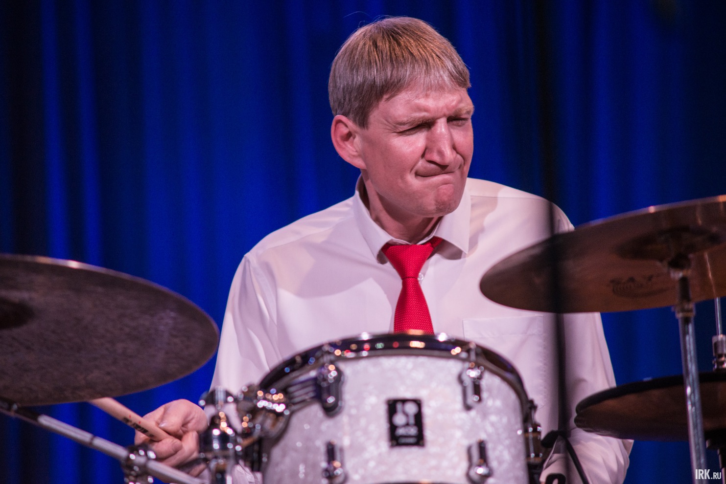 Барабанщик ансамбля «Доктор Джаз» Андрей Маркин